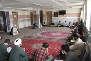 تصاویر/ نشست اساتید و طلاب مدرسه علمیه امام صادق(ع) قروه