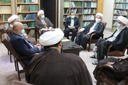 نشست استاندار بوشهر با مدیر حوزه های علمیه خواهران