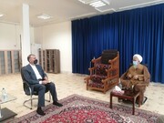 وزیر امور خارجه با آیت الله العظمی جوادی آملی دیدار کرد+ تصویر