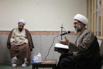 تصاویر/ دومین جلسه کارگاه آشنایی با علوم حدیث در طالبیه تبریز