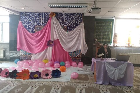 تصاویر/ مراسم ولادت حضرت زینب کبری (س) در مدرسه علمیه الزهرا (س) شاهین دژ