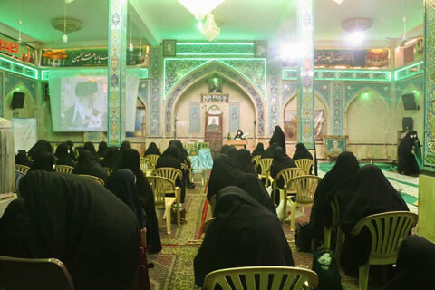 تصاویر/ مراسم بسته بندی تبرکات آستان قدس رضوی در اصفهان