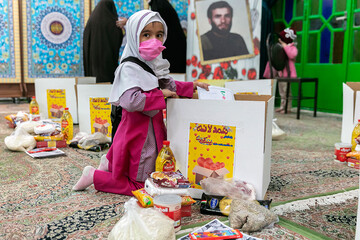 تصاویر/ رزمایش همدلانه دانش آموزان یزدی