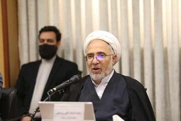 به دنبال عمومی سازی اندیشه و آثار آیت الله العظمی جوادی آملی هستیم