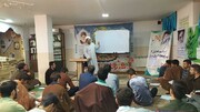 «کرسی آزاد اندیشی» در مدرسه علمیه امام صادق (ع) بیجار برگزار شد