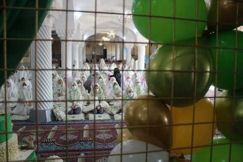 تصاویر/ جشن تکلیف دانش آموزان دبستان شعبان با حضور نماینده ولی فقیه در  مسجد جامع سنندج