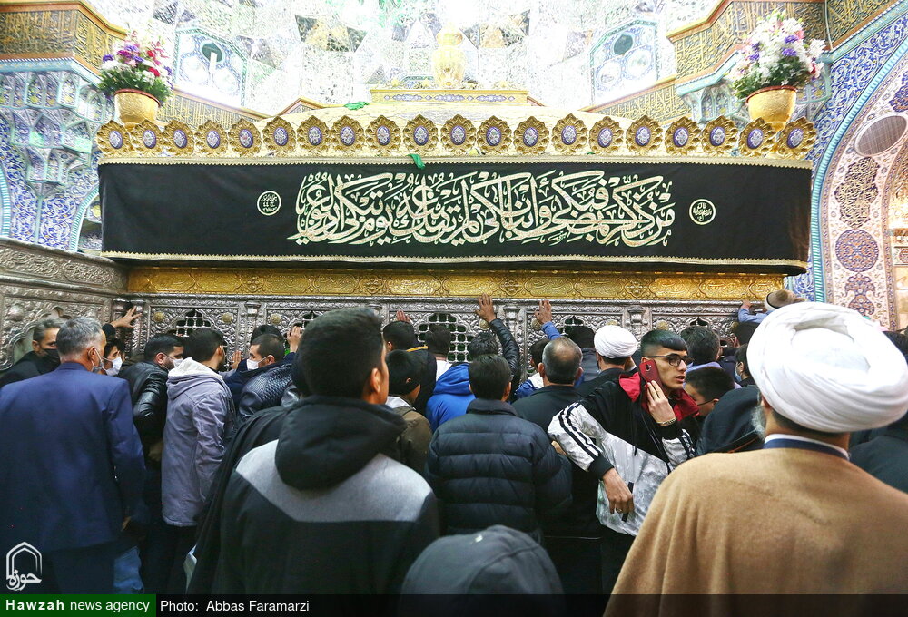 بالصور/ أجواء مرقد كريمة أهل البيت (ع) فاطمة المعصومة عليها السلام في ذكرى استشهاد السيدة فاطمة الزهراء عليها السلام