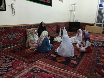 انتخاب سختی‌های زندگی روستایی | مادری که داشتن ۳ کودک مانع فعالیت تبلیغی‌اش نشد