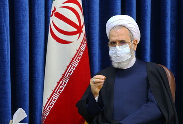 آیت الله مصباح یزدی از زبان مدیر حوزه های علمیه/ ایشان فرزند زمانه بودند