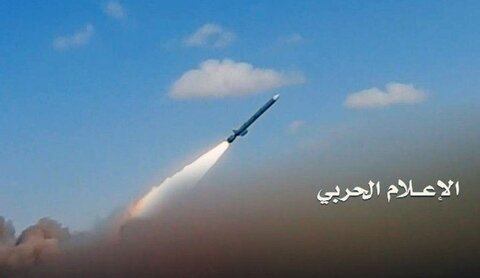 صواريخ ومسيّرات يمنية تستهدف عدة مدن سعودية