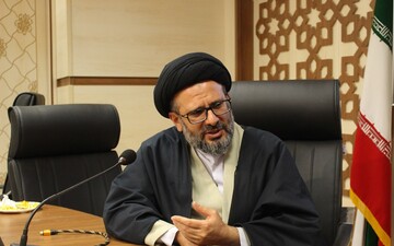 مسئول مرکز ارتباطات و بین الملل حوزه های علمیه کشور به آذربایجان غربی سفر می کند