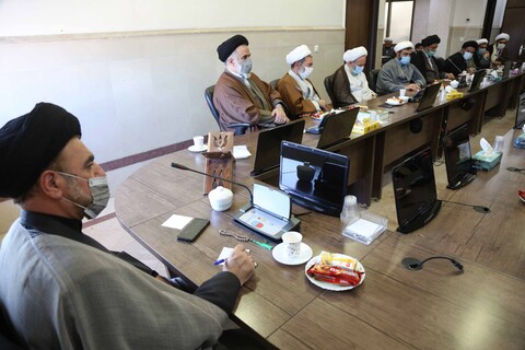 تصاویر/ نشست مدیران حوزه علمیه قم با اساتید حوزه علمیه نجف اشرف