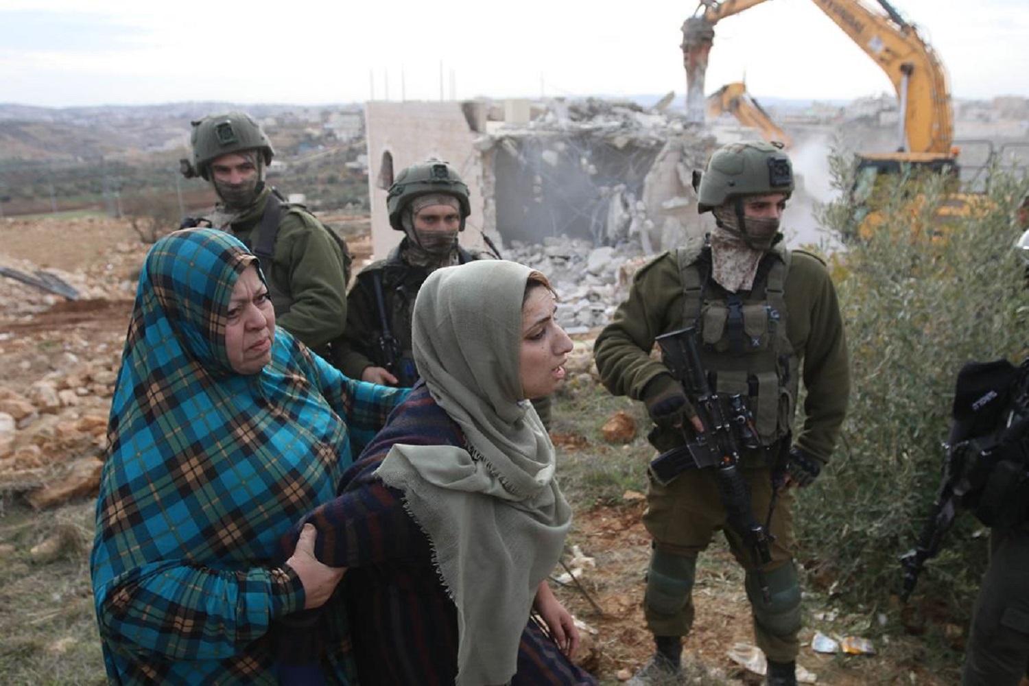 Israeli forces raze two-story house south of Hebron