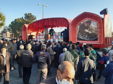 فضای دارالمومنین کاشان به حضور شهدای گمنام عطرآگین شد