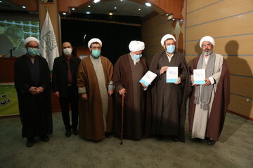 تصاویر/ رونمایی از کتاب "موافقت معنایی" در پژوهشگاه فرهنگ و اندیشه اسلامی