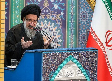 فتنه‌گران سال ۸۸ سرمایه حضور مردم را سوزاندند | خون پاک حاج قاسم کَلَک آمریکا را در افغانستان کند