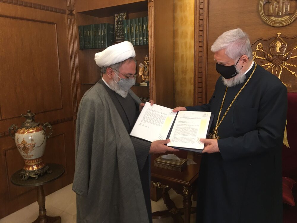 پیام تبریک آیت‌الله اعرافی به رهبر ارامنه ارتدوکس لبنان