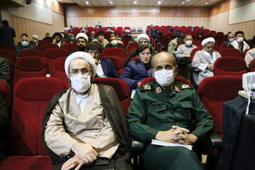 سبک زندگی شهدا را به خانه‌ها ببریم