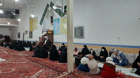 تصاویر/ برگزاری مراسم سوگواری ایام شهادت بانوی دو عالم حضرت فاطمه زهرا(س) در حوزه علمیه خواهران بناب