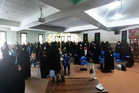 تصاویر/ بزرگداشت سردار سلیمانی و علامه مصباح در مدرسه علمیه الزهرا (س) ارومیه