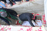 تصاویر/ مراسم تشییع و تدفین دو شهید گمنام در قائمیه اصفهان