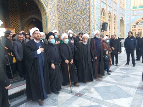 تصاویر/ تجمع بزرگ سوگواران فاطمی در حرم محمد هلال بن علی(ع) آران و بیدگل