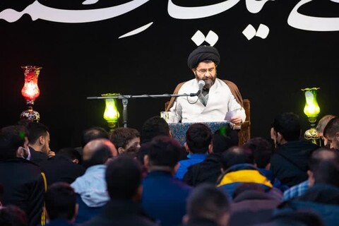 تصاویر/ مراسم دهه سوم فاطمیه هیئت فدائیان حسین اصفهان