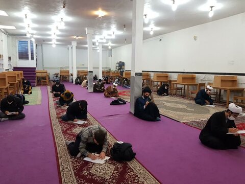 تصاویر/ امتحانات نیم سال اول جاری مدرسه علمیه امام صادق (ع) شهرستان بیجار