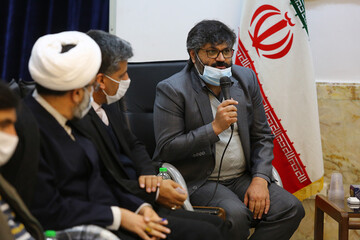 رفع مشکلات فرهنگی نیازمند مشارکت همگانی است