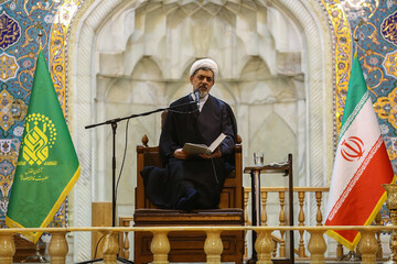 برای شهدا نباید غصه بخوریم/ اولیاء خدا آرزوی شهادت داشتند