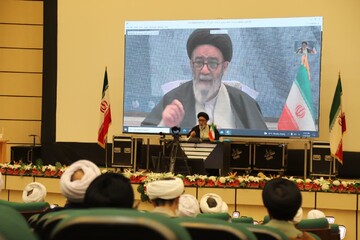 تصاویر/ دوازدهمین اجلاسیه جامعه مدرسین حوزه علمیه قم و علمای بلاد در آذربایجان شرقی