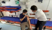 انخفاض أعداد الإصابات والوفيات بكورونا في ايران