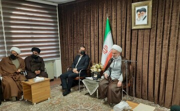 تاریخ انقلاب اسلامی برای جوانان تبیین شود