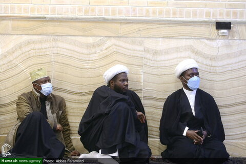 بالصور/ مجلس تأبين للفقيد الشيخ عبد الله ناصر الزعيم الروحي لشيعة شرق أفريقيا بقم المقدسة