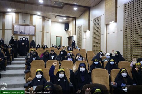 بالصور/ إقامة مؤتمر الفاطميات في محافظات همدان غربي إيران