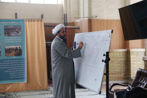 تصاویر/ دوره مهارت آمیزی مدیریت مسجد برای طلاب و روحانیون ارومیه