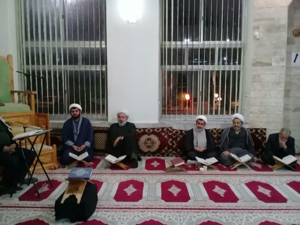 برگزاری محفل اُنس با قرآن کریم در مدرسه علمیه آستانه اشرفیه