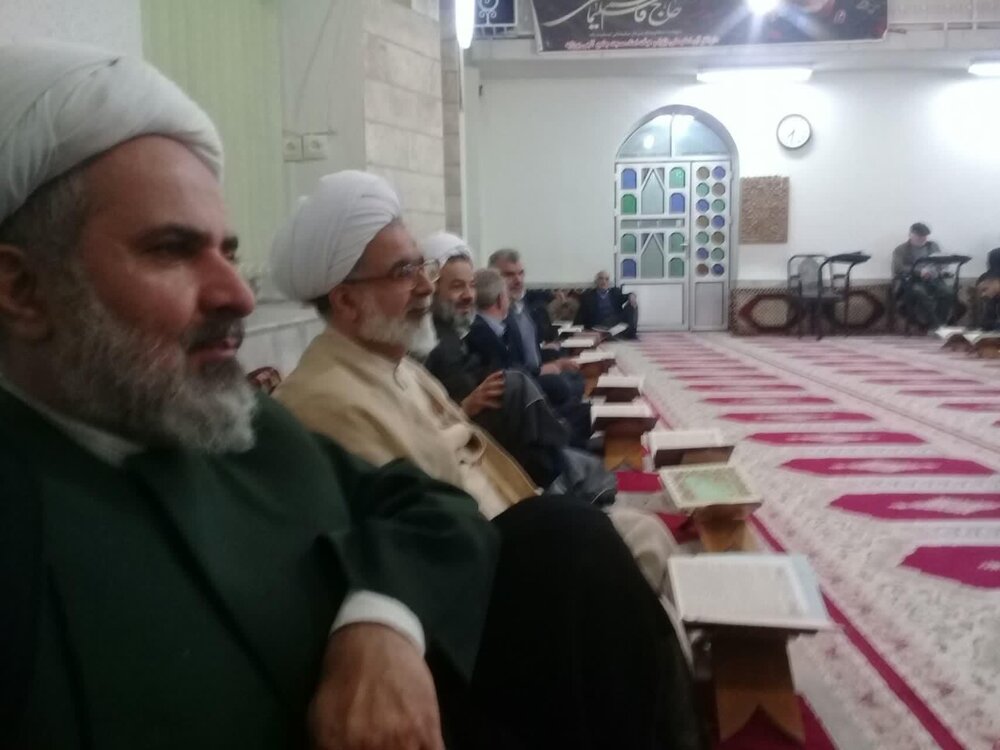 برگزاری محفل اُنس با قرآن کریم در مدرسه علمیه آستانه اشرفیه