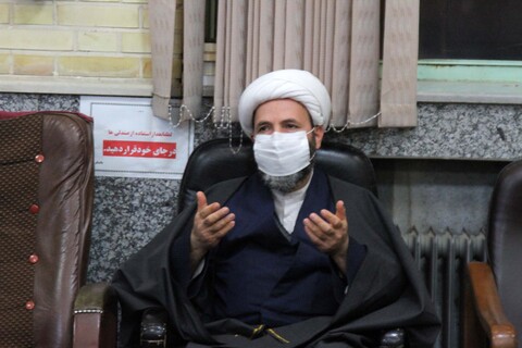 تصاویر / نشست هم اندیشی روحانیون شاغل در ادارات با حوزه علمیه استان
