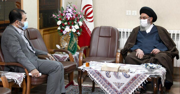 استاندار اصفهان: وفاق بین مسئولان استانی با ائمه جمعه از اولویت ها است