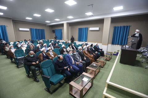 نشست مسئولین استان مازندران با حضور آیت الله اعرافی