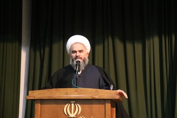 تفکر ارتجاعی انقلاب ها را فرسوده می کند