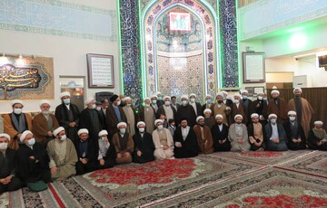 تصاویر/ عمامه گذاری طلاب مدرسه علمیه آیت الله جلالی خمینی تهران با حضور آیت الله فاضل لنکرانی