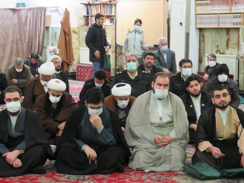 تصاویر/ عمامه گذاری جمعی از طلاب مدرسه علمیه احمدیه نارمک تهران