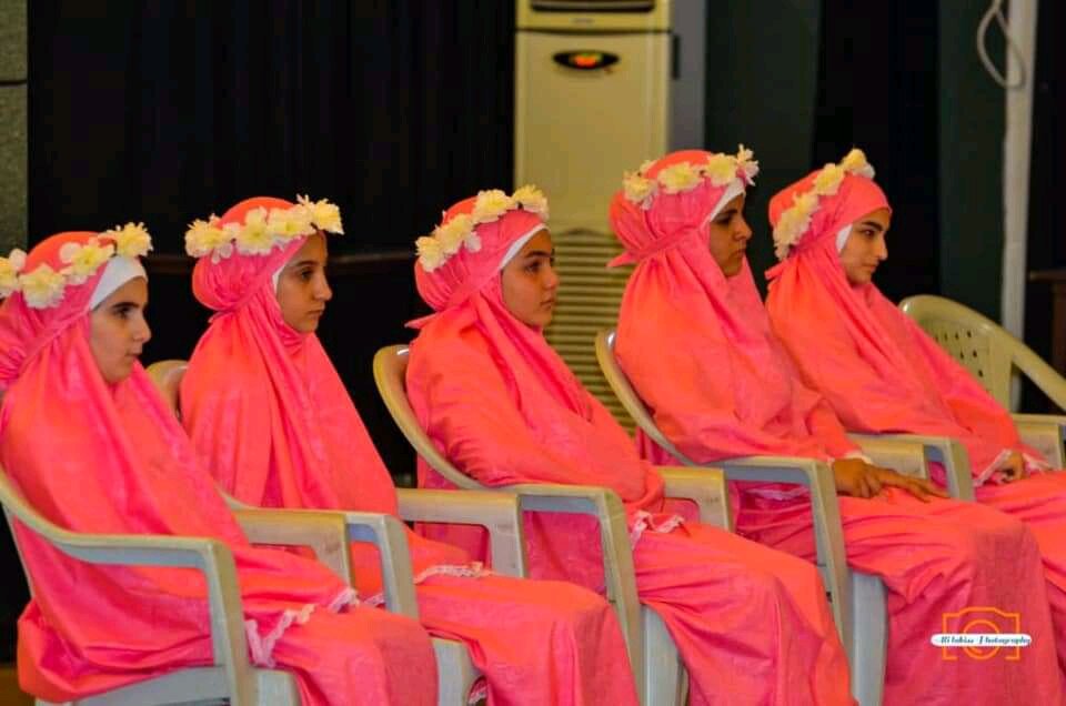 برگزاری جشن تکلیف جمعی از دختران در مجمع اسلامی کشور گینه + تصاویر