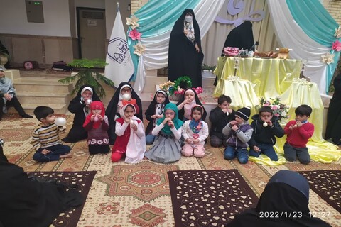 تصاویر/ مراسم جشن ولادت حضرت زهرا سلام الله علیها در مدرسه علمیه ریحانة النبی ارومیه