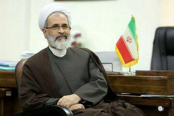 از آثار بزرگان در دروس تمهیدی فقه معاصر  استفاده می شود