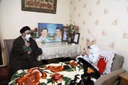 امام جمعه تبریز به عیادت پدر شهیدان اکبرنژاد درخشانی رفت