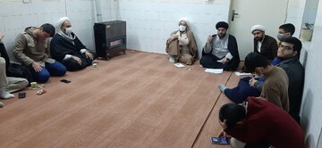 جلسه هم اندیشی حافظان قرآن حوزه علمیه یزد برگزار شد
