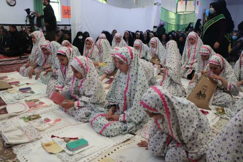 تصاویر/مراسم جشن تکلیف دختران قروه با حضور حجت الاسلام عابدین رستمی